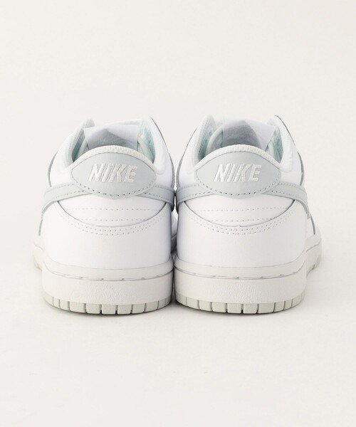 FREAK'S STORE（フリークスストア）の「NIKE/ナイキ 【限定展開】KIDS ダンク LOW PS/キッズ ダンク ロー/DH9756（スニーカー・キッズ・ホワイト/グレー・20.0cm/21.0cm/22cm）」の7枚目の写真