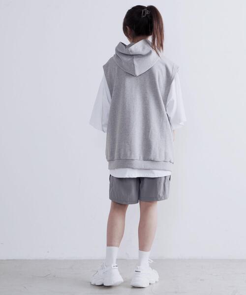 Figments（フィグメンツ）の「ノースリオーバーパーカー（ベスト・レディース・ブラック/グレー・FREE）」の22枚目の写真