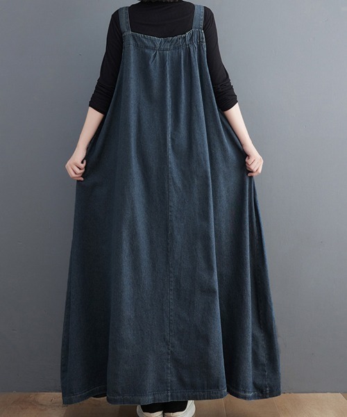 Doux Belle(ドゥーベル)の「フレアデニムジャンパースカート(ジャンパースカート・レディース・ライトブルー/ブラック/ブルー/グリーン/カーキ/ベージュ/ブラック系その他・FREE)」の10枚目の写真