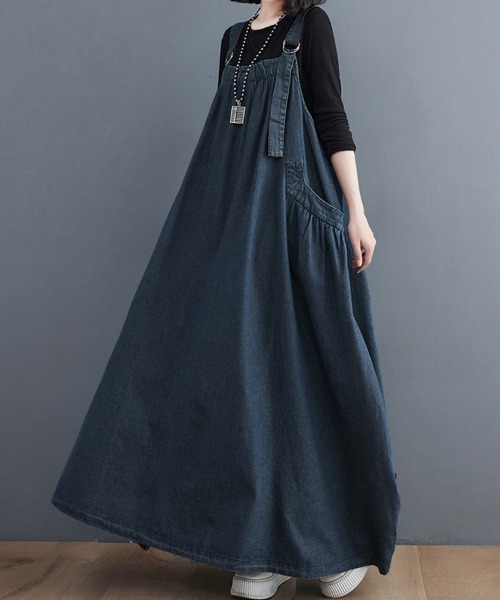 Doux Belle(ドゥーベル)の「フレアデニムジャンパースカート(ジャンパースカート・レディース・ライトブルー/ブラック/ブルー/グリーン/カーキ/ベージュ/ブラック系その他・FREE)」の11枚目の写真