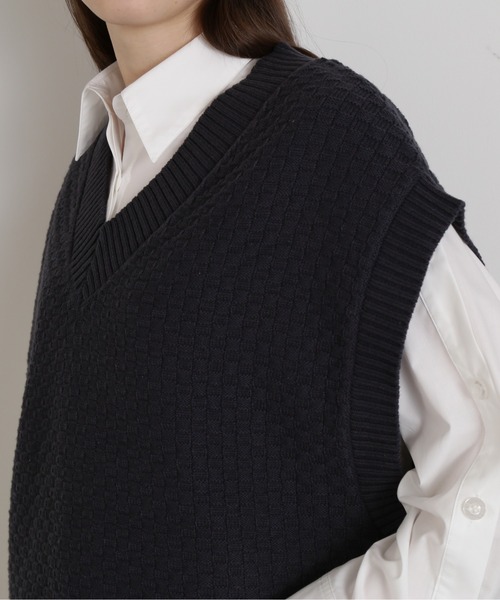 N.（N. Natural Beauty Basic）（エヌエヌナチュラルビューティーベーシック）の「◆カノコ編みニットベスト（ベスト・レディース・チャコール/オフホワイト/イエロー・MEDIUM）」の21枚目の写真