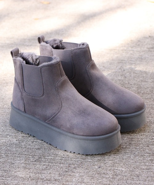 Dedes（デデス）の「厚底 ムートン ミドルブーツ (6363)(6364)(6365)/Dedes（ブーツ・レディース・ブラウン系5/グレー系4/グレー系5/ブラック/ブラック系4/ブラウン系4/ブラック系5/ブラウン/グレー/ベージュ/ベージュ系4/ベージュ系5・38/44/42/40/36/34）」の6枚目の写真