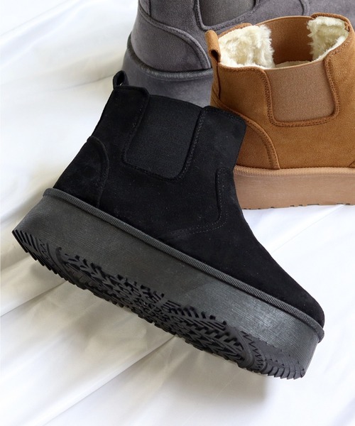 Dedes（デデス）の「厚底 ムートン ミドルブーツ (6363)(6364)(6365)/Dedes（ブーツ・レディース・ブラウン系5/グレー系4/グレー系5/ブラック/ブラック系4/ブラウン系4/ブラック系5/ブラウン/グレー/ベージュ/ベージュ系4/ベージュ系5・38/44/42/40/36/34）」の21枚目の写真