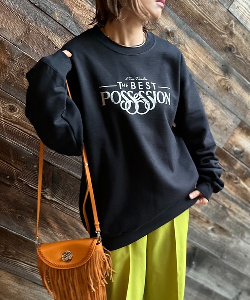 mi via loca(ミヴィアロカ)の「GILDAN Vintageライク POSSESSION ウラケ裏起毛 ロゴスウェット(スウェット・レディース・ブラック/トップグレー/ライトピンク・MEDIUM/X-LARGE)」の20枚目の写真