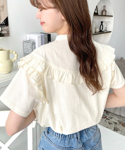 moment+（モーメントプラス）の「コットンワッシャー半袖フリルピンタックブラウス（シャツ/ブラウス・レディース・ナチュラル/オフホワイト/ブラック・M）」の22枚目の写真