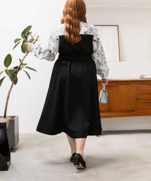 CLETTE(クレット)の「花柄ドッキングワンピース(ワンピース・レディース・モカ/ブラック・LL/3L/4L)」の5枚目の写真