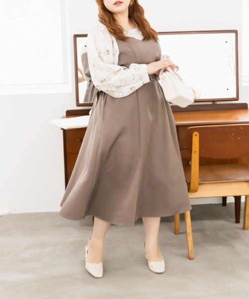 CLETTE(クレット)の「花柄ドッキングワンピース(ワンピース・レディース・モカ/ブラック・LL/3L/4L)」の11枚目の写真