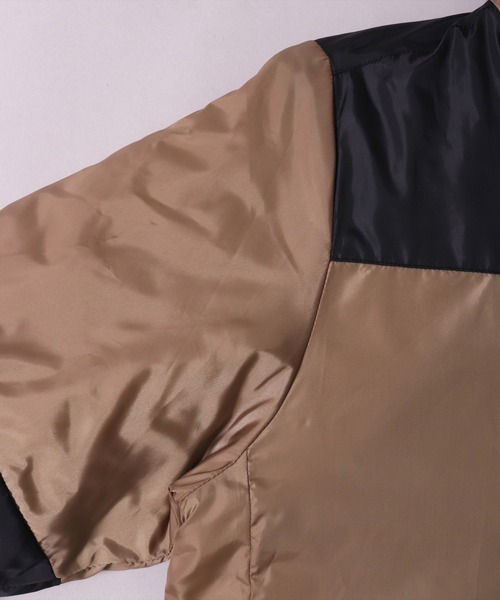 BAYBLO（ベイブロ）の「(DV)【ユニセックス】中綿 パデット アウトドア ジャケット（ダウンジャケット/コート・メンズ・チャコールグレー/カーキ/ベージュ/ブラック・MEDIUM/LARGE/X-LARGE）」の20枚目の写真