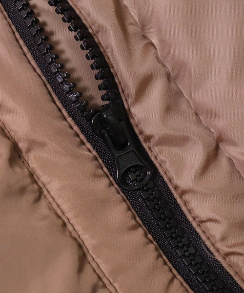 BAYBLO（ベイブロ）の「(DV)【ユニセックス】中綿 パデット アウトドア ジャケット（ダウンジャケット/コート・メンズ・チャコールグレー/カーキ/ベージュ/ブラック・MEDIUM/LARGE/X-LARGE）」の17枚目の写真