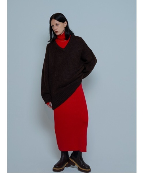 AMAIL（アマイル）の「Back open straight dress（ワンピース・レディース・ベージュ/ブラック/レッド・FREE）」の10枚目の写真