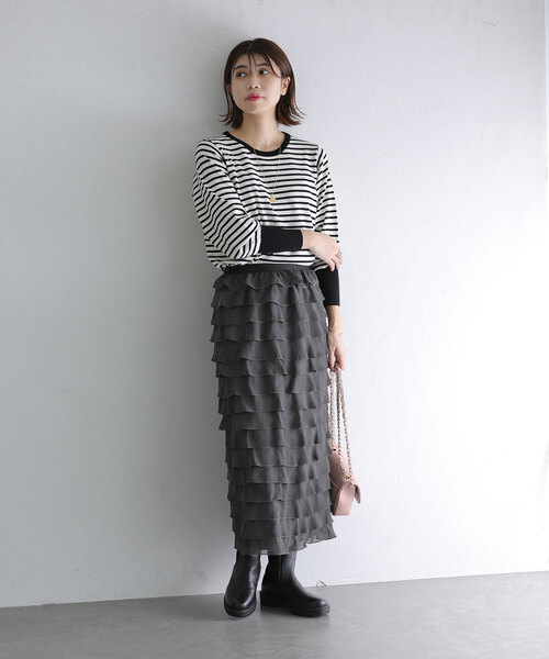 La TOTALITE（ラトータリテ）の「【TORRAZZO DONNA/トラッゾドンナ】Ruffle Skirt（スカート・レディース・チャコールグレー/ベージュ・FREE）」の4枚目の写真