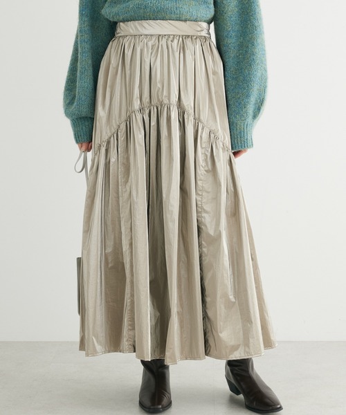 ELENCARE DUE（エレンカーレデュエ）の「・ELENCARE　DUE　メタリックティアードスカート（スカート・レディース・ゴールド/シルバー系その他2/ネイビー/ブラック・FREE）」の4枚目の写真