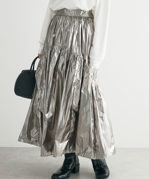 ELENCARE DUE（エレンカーレデュエ）の「・ELENCARE　DUE　メタリックティアードスカート（スカート・レディース・ゴールド/シルバー系その他2/ネイビー/ブラック・FREE）」の3枚目の写真