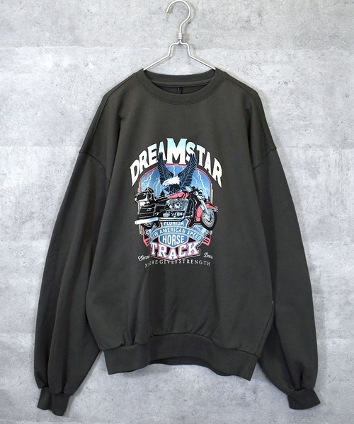 Anytime Songs（エニータイムソングス）の「裏毛 プリントクルー（スウェット・メンズ・ブラック系その他/グレー系その他2/ブラック系その他2/ブラック/グレー系その他/チャコール・LARGE/X-LARGE/MEDIUM）」の5枚目の写真