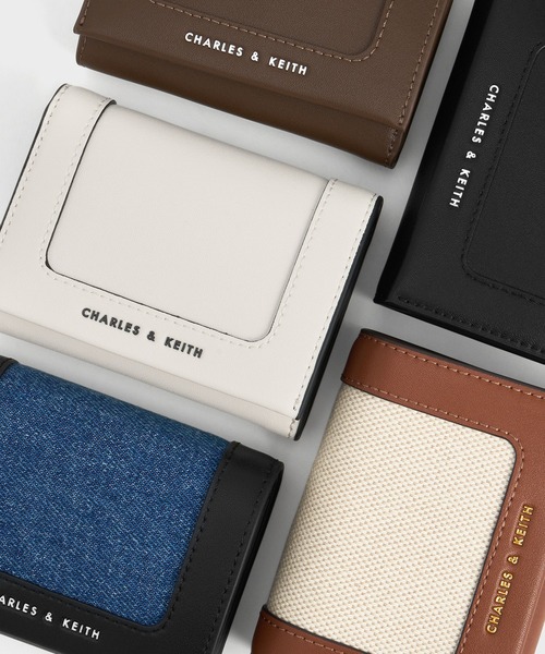 大人気！CHARLES & KEITH ☆Daylla デイラー ウォレット CHARLES & KEITH】Daylla デイラー ウォレット (Charles&Keith