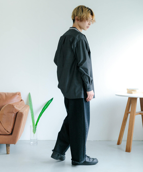 SENSE OF PLACE by URBAN RESEARCH(センスオブプレイスバイアーバンリサーチ)の「リブラインレギュラーカラーシャツ(シャツ/ブラウス・メンズ・ライトベージュ/ライトブルー/ブラック・LARGE/MEDIUM)」の21枚目の写真