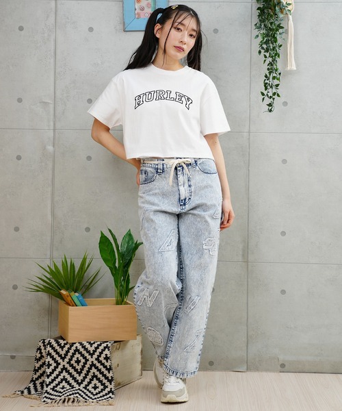 Hurley (ハーレー)の「Hurley/ハーレー Tシャツ 半袖 ショート丈 クロップ丈 アーチロゴ プリント ヘビーウェイト WSS2421021(Tシャツ/カットソー・レディース・ブラック×ホワイト/ホワイト/ブルー系その他/ブラック/ピンク・M)」の9枚目の写真