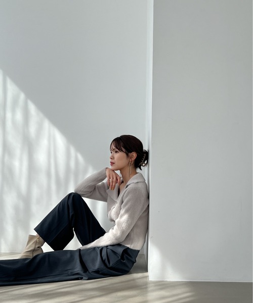 Olu.（オルドット）の「フェザーデザインカラーカーディガン（ニット/セーター・レディース・ライトグレー/アイボリー・FREE）」の17枚目の写真