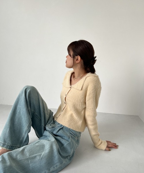 Olu.（オルドット）の「フェザーデザインカラーカーディガン（ニット/セーター・レディース・ライトグレー/アイボリー・FREE）」の3枚目の写真