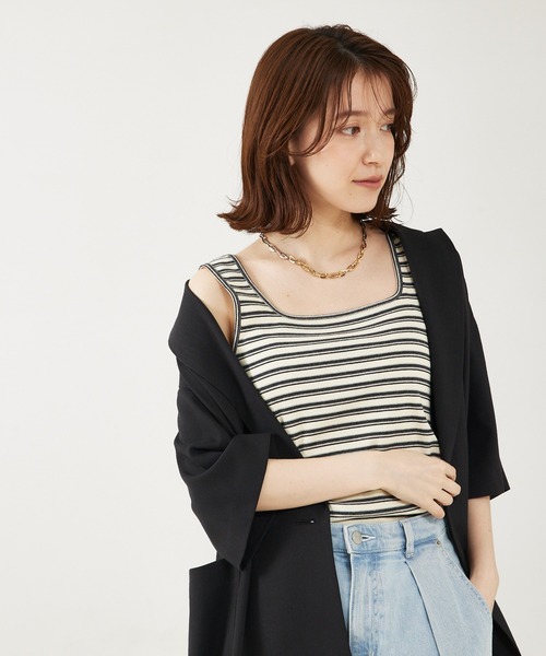 abahouse mavie(アバハウスマヴィ)の「スクエアネック2WAYタンクトップ(タンクトップ・レディース・ホワイト/ブラック/オフホワイト/グレー系その他/ホワイト系その他・フリー)」の18枚目の写真
