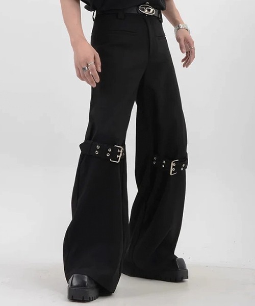 Theater code(シアターコード)の「buckle design slacks / バックルデザイン スラックス ワイド バギー フレア(スラックス・メンズ・ブラック・3/2)」の12枚目の写真