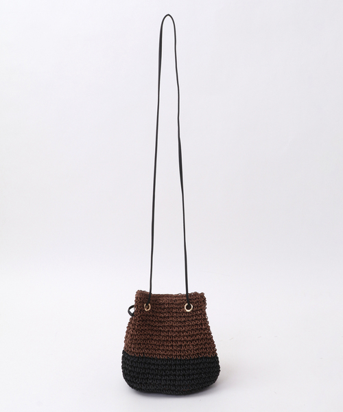 SOFFITTO（ソフィット）の「ティアドロップ型ざっくり編みバッグ(取り扱い店舗限定)（ショルダーバッグ・レディース・ピンク/ブラウン/ナチュラル/ベージュ系その他・FREE）」の6枚目の写真