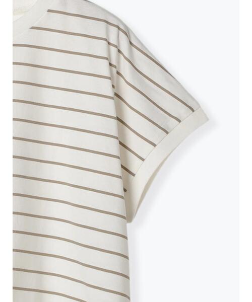 Samansa Mos2 blue(サマンサモスモスブルー)の「【USAコットン】アソートフレンチT(Tシャツ/カットソー・レディース・ベージュ/オフホワイト/グリーン/ブラック/ブルー・F)」の11枚目の写真