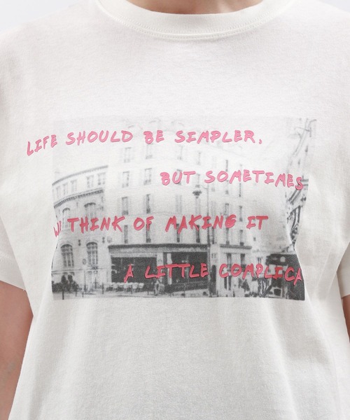 LAKOLE（ラコレ）の「タウンフォトTEE / 127795（Tシャツ/カットソー・レディース・ブラック/ホワイト系/ホワイト系1/ブルー・SMALL/MEDIUM）」の13枚目の写真