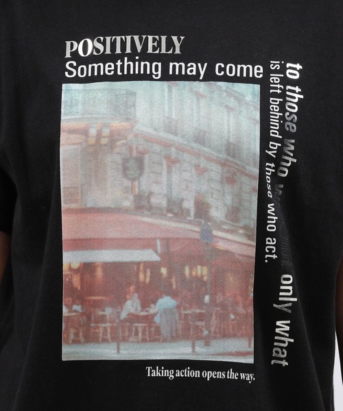 LAKOLE（ラコレ）の「タウンフォトTEE / 127795（Tシャツ/カットソー・レディース・ブラック/ホワイト系/ホワイト系1/ブルー・SMALL/MEDIUM）」の15枚目の写真