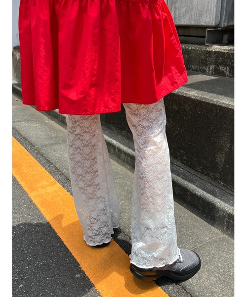 WC(ダブル シー)の「レースフレアパンツ(その他パンツ・レディース・ブラック/ホワイト・FREE)」の2枚目の写真