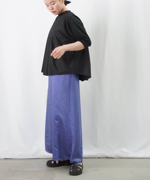 LUCA/LADY LUCK LUCA（ルカ/レディラックルカ）の「LC/LLL ドッキングタックラグランカットソー / 五分袖タックデザインプルオーバー（Tシャツ/カットソー・レディース・ブラック/ブルー/オフホワイト・FREE）」の15枚目の写真