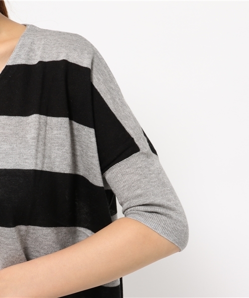 LBC(エルビーシー)の「12GアクリルコットンボーダーVプルオーバー(ニット/セーター・レディース・オフホワイト/グリーン/アッシュグレー・MEDIUM)」の7枚目の写真