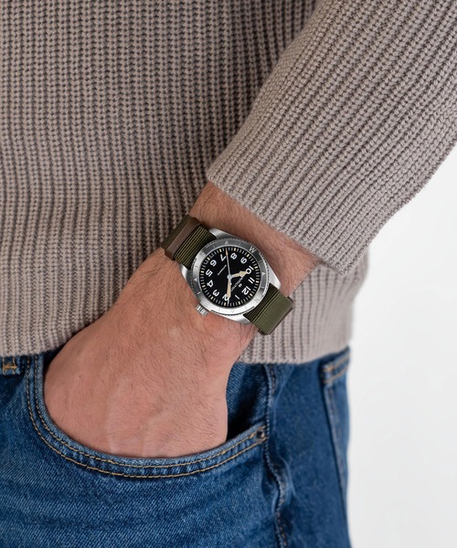 HAMILTON（ハミルトン）の「HAMILTON [ハミルトン] 腕時計 Khaki Field （カーキ フィールド） Expedition オート 自動巻き 41MM ブラック×グリーン（アナログ腕時計・メンズ・ブラック・FREE）」の2枚目の写真