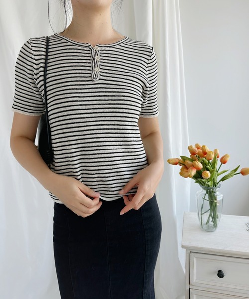 aimoha(アイモハ)の「麻入り涼しいフロントボタンTシャツ (SS)(Tシャツ/カットソー・レディース・ライトグリーン/ホワイト/ブラック/ベージュ/イエロー・FREE)」の2枚目の写真