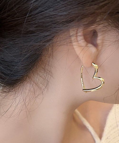 HALEY PESCA（ヘーリーペスカ）の「HALEY PESCA/ペアハートピアス（ピアス（両耳用）・レディース・シルバー/ゴールド・FREE）」の20枚目の写真