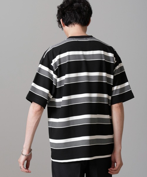NANO universe(ナノユニバース)の「マルチボーダークルーネックTシャツ(Tシャツ/カットソー・メンズ・ブラック/ホワイト・L/M)」の7枚目の写真