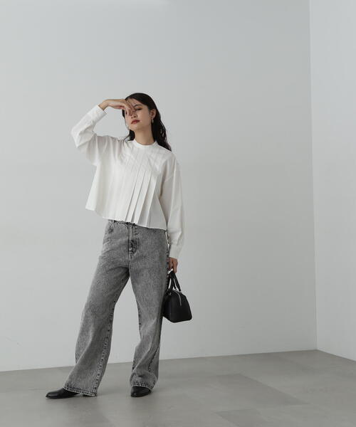 N.(N. Natural Beauty Basic)(エヌエヌナチュラルビューティーベーシック)の「◆スタンドカラーショートタックブラウス(シャツ/ブラウス・レディース・ホワイト/ブラック/ブルー・MEDIUM)」の17枚目の写真