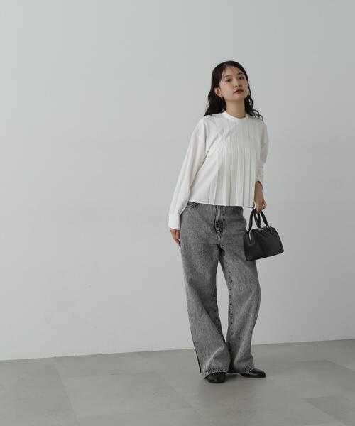N.(N. Natural Beauty Basic)(エヌエヌナチュラルビューティーベーシック)の「◆スタンドカラーショートタックブラウス(シャツ/ブラウス・レディース・ホワイト/ブラック/ブルー・MEDIUM)」の19枚目の写真