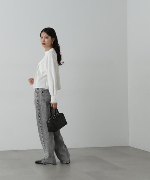 N.(N. Natural Beauty Basic)(エヌエヌナチュラルビューティーベーシック)の「◆スタンドカラーショートタックブラウス(シャツ/ブラウス・レディース・ホワイト/ブラック/ブルー・MEDIUM)」の22枚目の写真