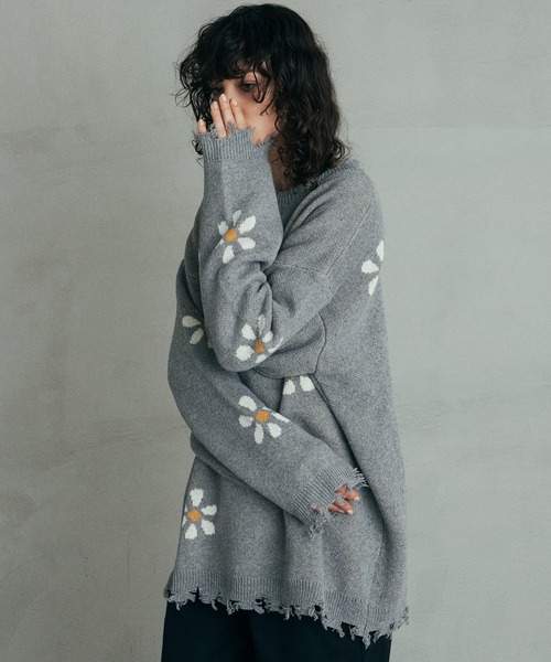 Revo. ヴィンテージディテール ダメージ加工 フラワージャガード ルーズニット プルオーバー（ニット/セーター）｜Revo.（レボ）