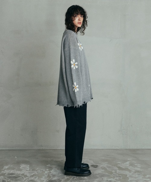 Revo. ヴィンテージディテール ダメージ加工 フラワージャガード ルーズニット プルオーバー（ニット/セーター）｜Revo.（レボ）