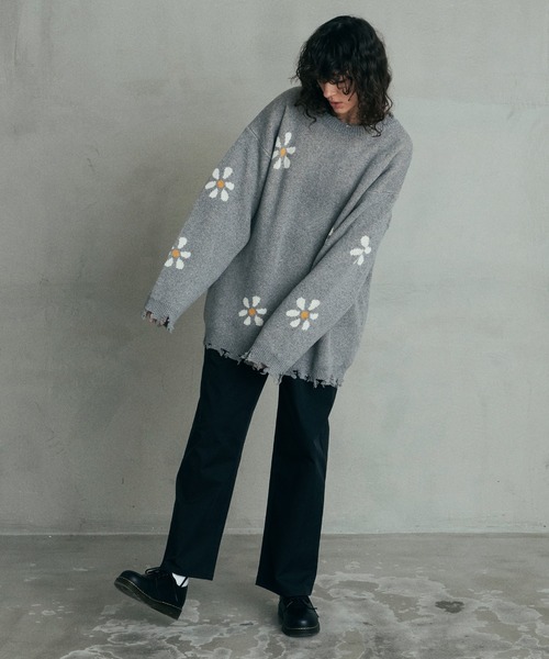 Revo. ヴィンテージディテール ダメージ加工 フラワージャガード ルーズニット プルオーバー（ニット/セーター）｜Revo.（レボ）