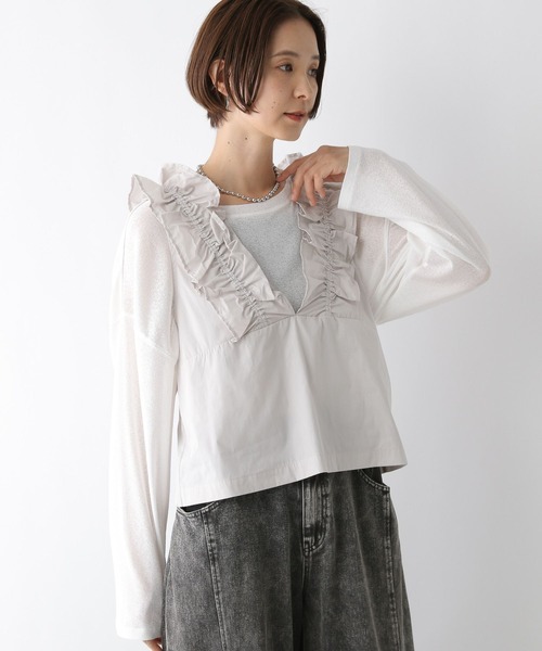 LEPSIM(レプシィム)の「深Vフリルノースリーブブラウス 142950(シャツ/ブラウス・レディース・グレイッシュベージュ/ブラック・FREE)」の1枚目の写真