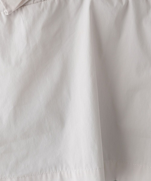 LEPSIM(レプシィム)の「深Vフリルノースリーブブラウス 142950(シャツ/ブラウス・レディース・グレイッシュベージュ/ブラック・FREE)」の12枚目の写真