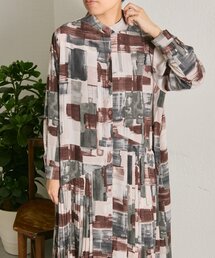 長袖斜めプリーツワンピース【SUM1 STYLE(スミ スタイル)】