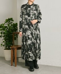 ear PAPILLONNER（イアパピヨネ）の「長袖斜めプリーツワンピース【SUM1 STYLE(スミ スタイル)】（ワンピース・レディース）」