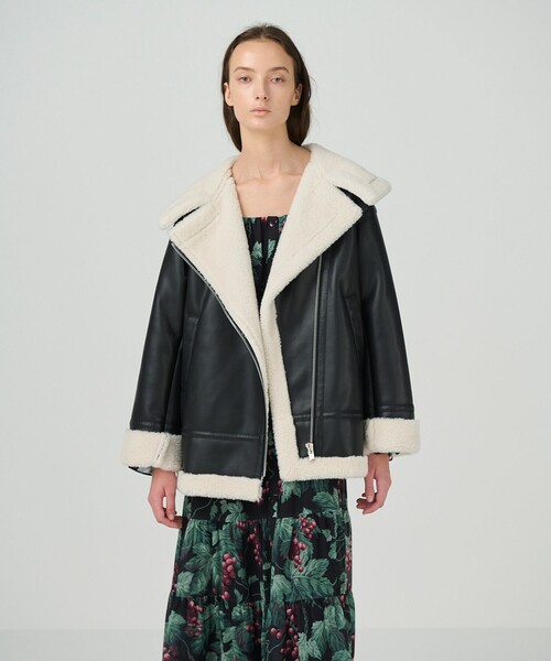 GRACE CONTINENTAL（グレースコンチネンタル）の「フェイクムートンフライトジャケット（その他アウター・レディース・ブラウン/ブラック・36）」の3枚目の写真