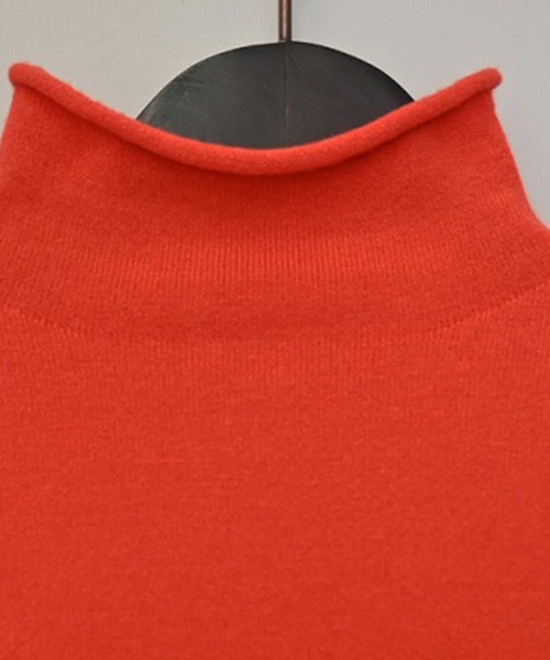 STYLEBLOCK（スタイルブロック）の「フィンガーホールタートルネックニットプルオーバー（ニット/セーター・レディース・オレンジ/ネイビー/グリーン/ブラック/オフホワイト/ターコイズブルー/チャコールグレー・M）」の11枚目の写真