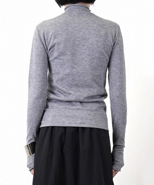 STYLEBLOCK（スタイルブロック）の「フィンガーホールタートルネックニットプルオーバー（ニット/セーター・レディース・オレンジ/ネイビー/グリーン/ブラック/オフホワイト/ターコイズブルー/チャコールグレー・M）」の12枚目の写真