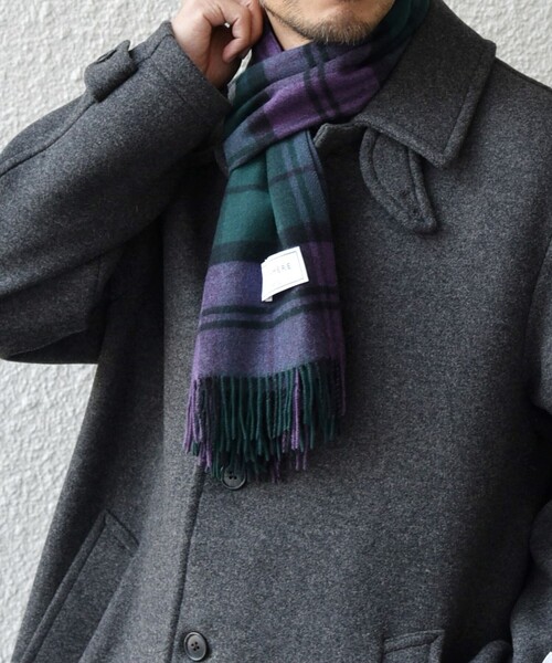 SHIPS any(シップス エニィ)の「【WEB限定】SHIPS any: カシミヤ シングル チェック ストール◇(ストール/ショール・メンズ・チャコールグレー/コバルトブルー・ONE SIZE)」の2枚目の写真